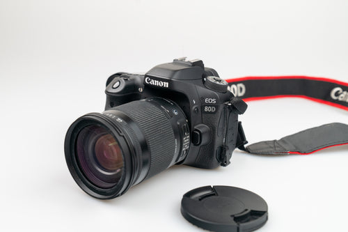 Canon EOS 80D + Sigma 18-300mm f/3.5-6.3 + 50mm f1.8