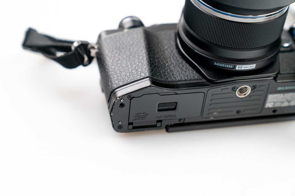 Olympus OM-D E-M10 Mark II med 25mm f/1.8