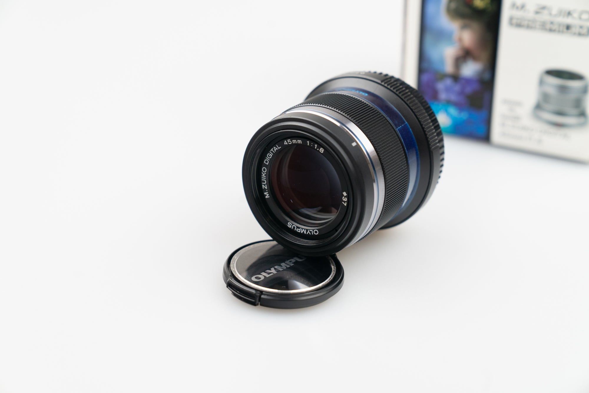 Olympus M.Zuiko 45mm f/1.8 – tilnærmet ubrukt