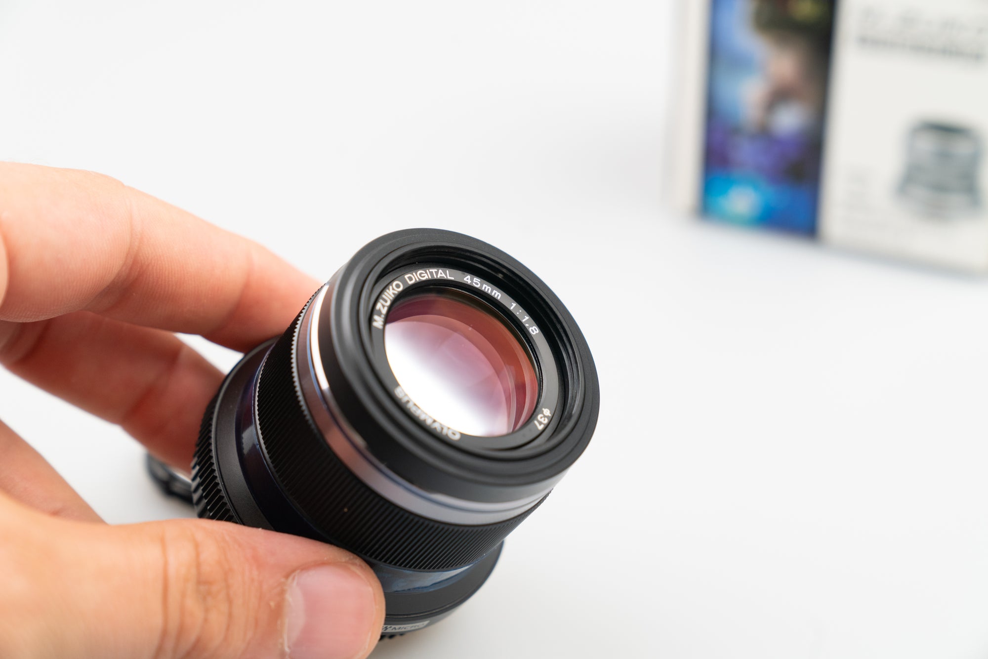 Olympus M.Zuiko 45mm f/1.8 – tilnærmet ubrukt