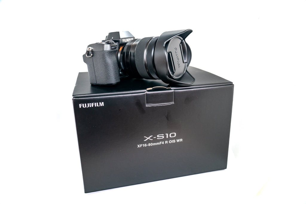 Fujifilm X-S10 + XF 16-80mm F4